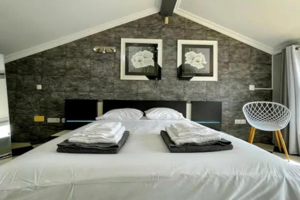 Urban Park House Villa Faja de Baixo ภายนอก รูปภาพ